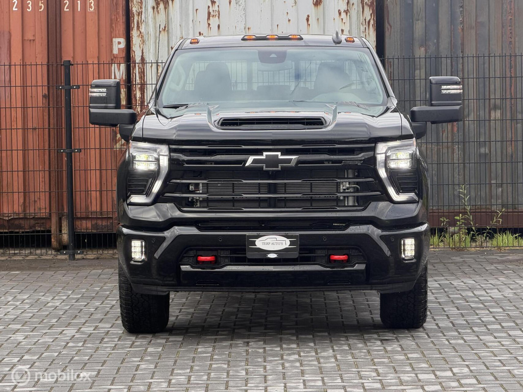 Chevrolet  USA 6.6 V8 Duramax Trail Boss 54048242-0.jpg | Terp Auto’s